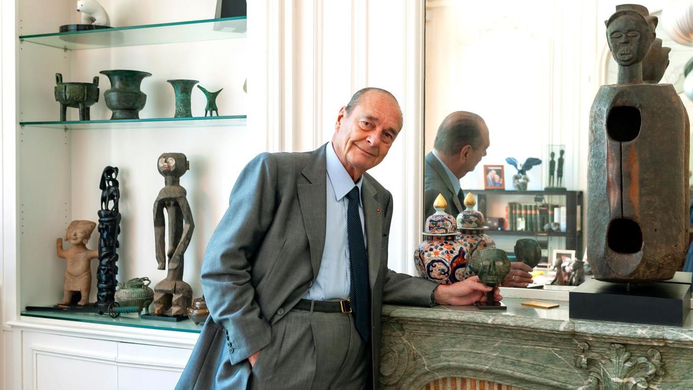 Jacques Chirac en 2009, dans le bureau de sa fondation, rue de Lille, à Paris.  Chirac, du terroir au Quai Branly