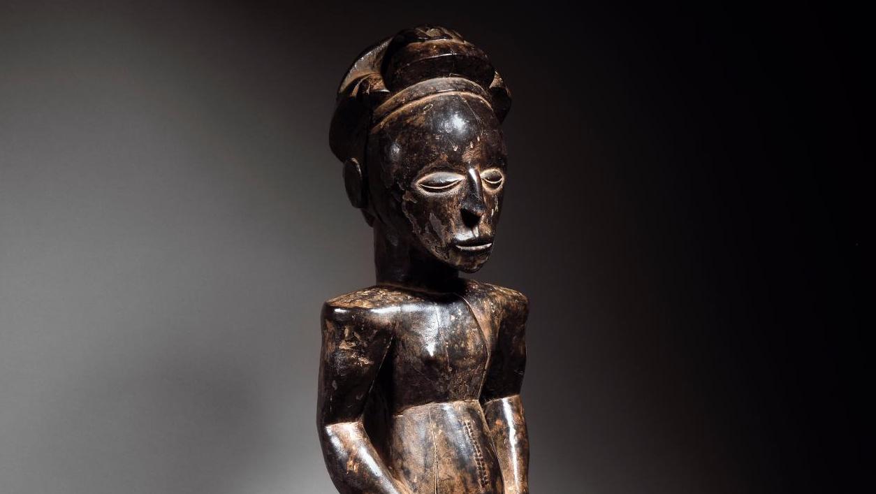 République démocratique du Congo, figure d’ancêtre hemba, Niembo de la Luika, patine... Une icône de la sculpture Hemba