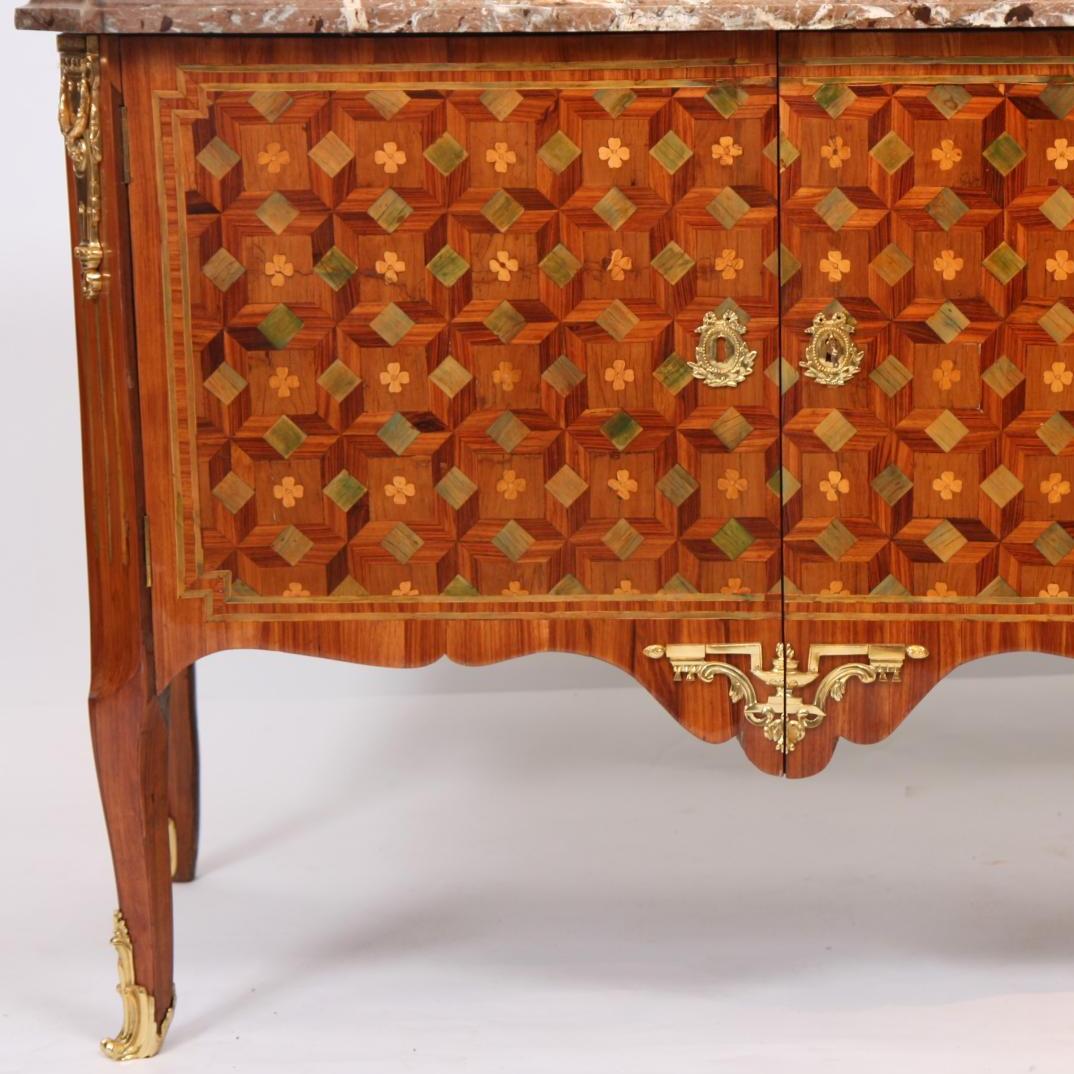 Fine 18th-century Furniture - Pre-sale