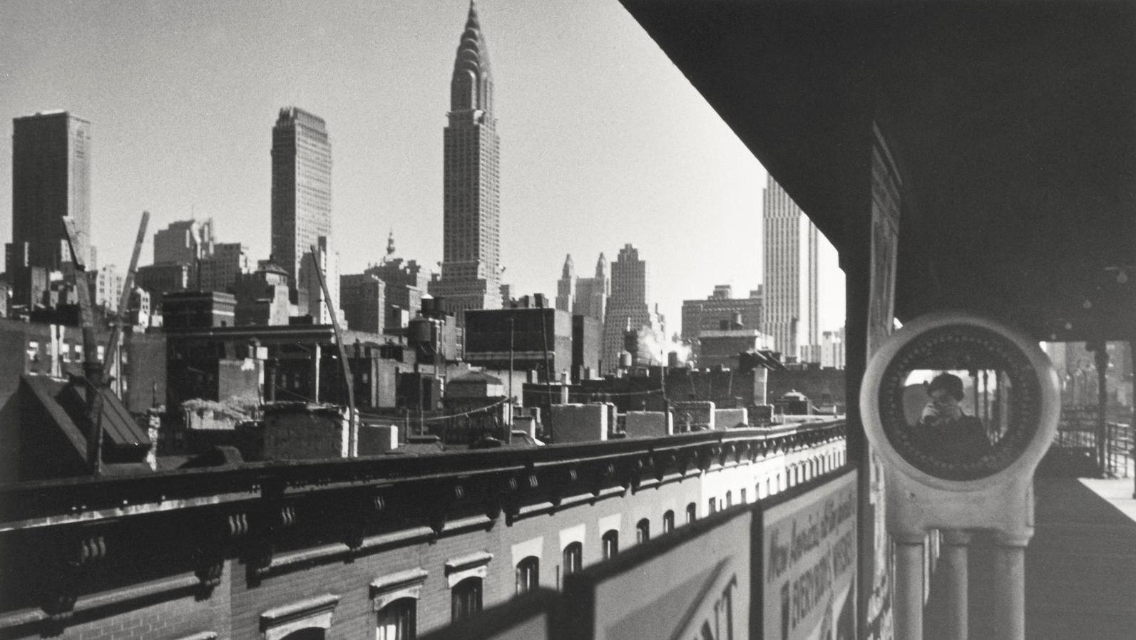 Ilse Bing, Le Métro aérien et moi, New York, 1936, tirage gélatino-argentique d’époque,... Ilse Bing à la galerie Alain Le Gaillard