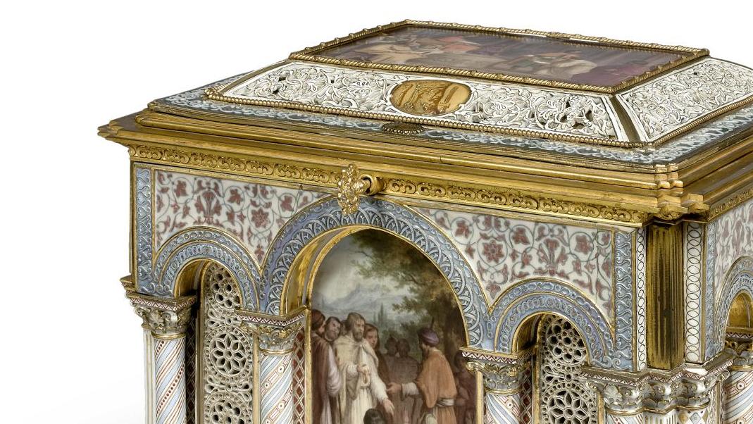 Sèvres, vers 1846-1853. Coffret à bijoux dit «roman» en porcelaine dure et bronze... Un coffret de Sèvres pour le Louvre