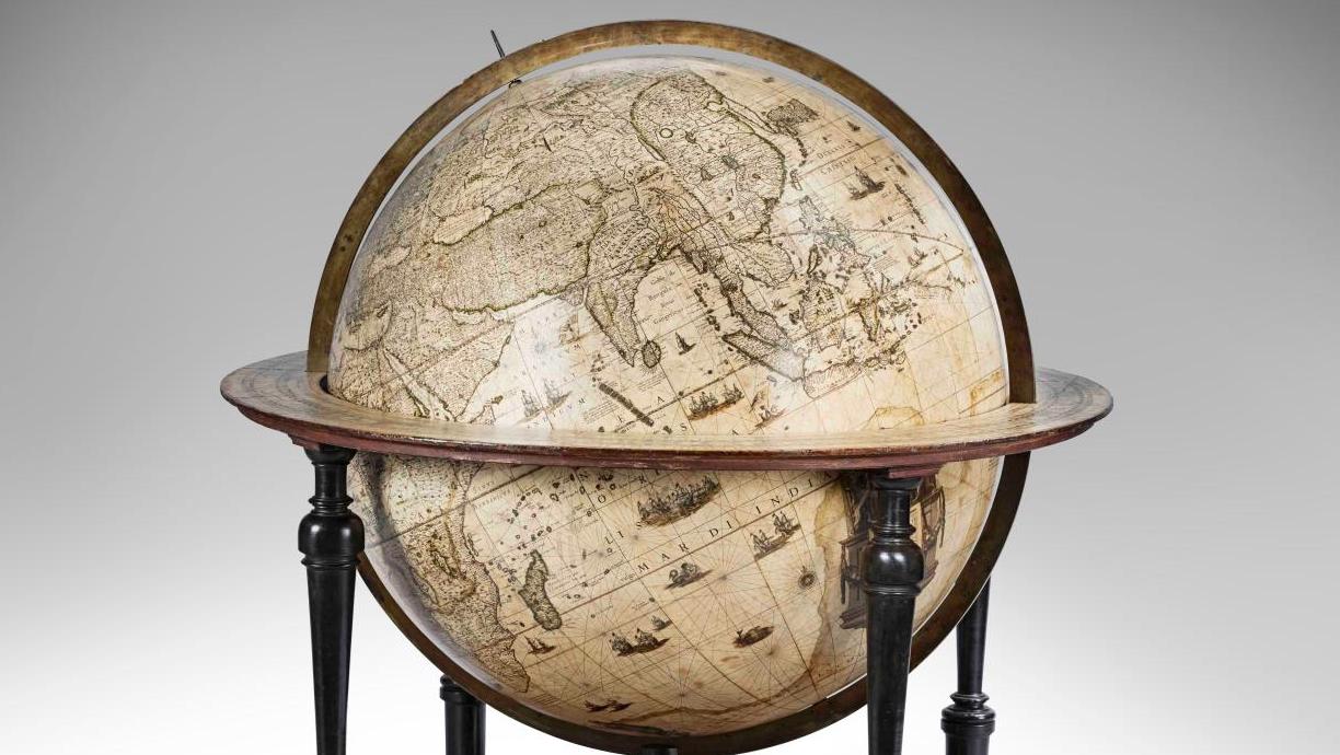 Willem Blaeu (1571-1638), globe terrestre, 1622, papier velin imprimé et rehaussé... Quand les globes faisaient tourner le monde