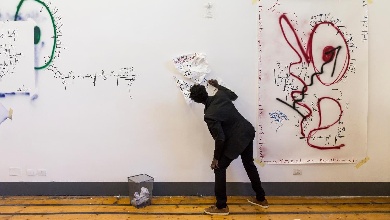Galerie Isabelle Gounod. Moussa Sarr dans l’atelier Villa Médicis, Mars 2018. FIAC : les off contre-attaquent