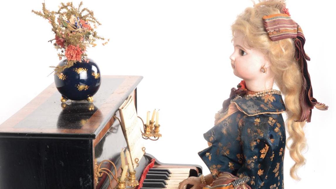 Gustave Vichy, La Pianiste, automate, fin XIXe siècle, grand modèle, 37 x 40 cm.... Elle jouait du piano debout