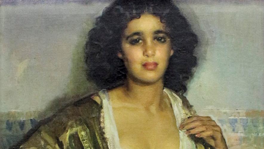 José Cruz-Herrera (1890-1972), Jeune Marocaine assise en robe jaune or au plateau... Le Maroc rêvé de José Cruz-Herrera