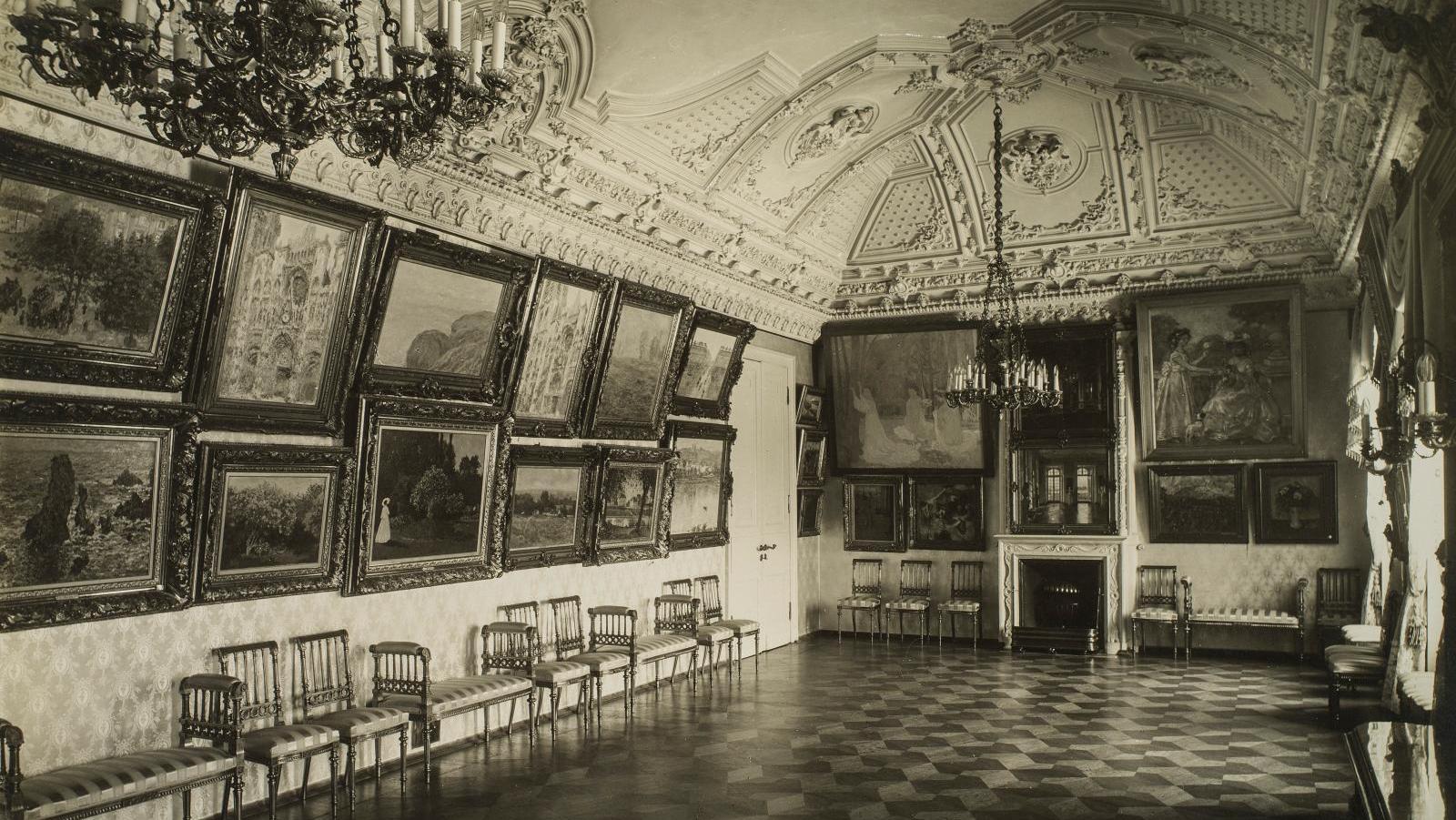 Le salon de musique, la salle des Monet et des impressionnistes au Palais Troubetskoy,... Coup(s) de Maître(s)