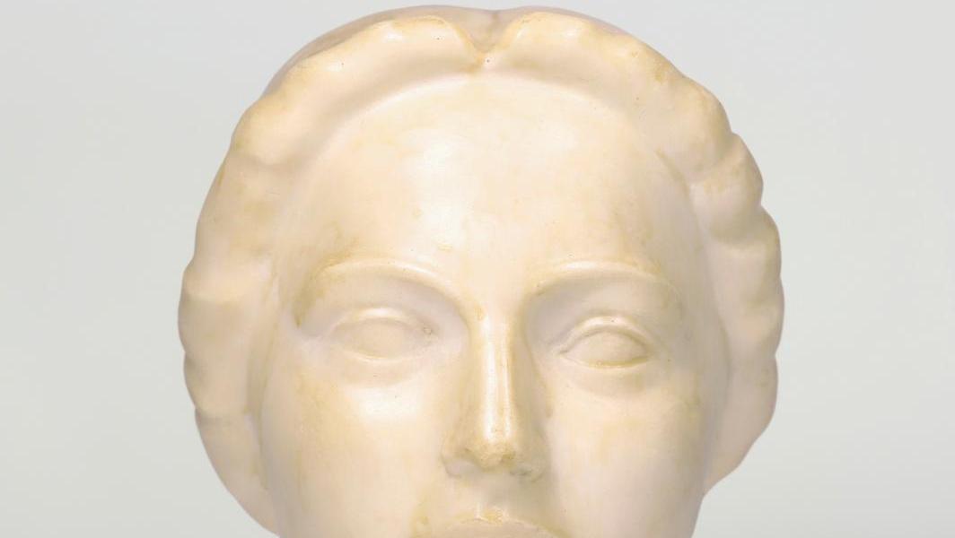 Pierre Alfred Cazaubon (1885-1979), Tête de femme, marbre blanc, h. 28 cm Estimation :... Collection du palois Gérard Coze