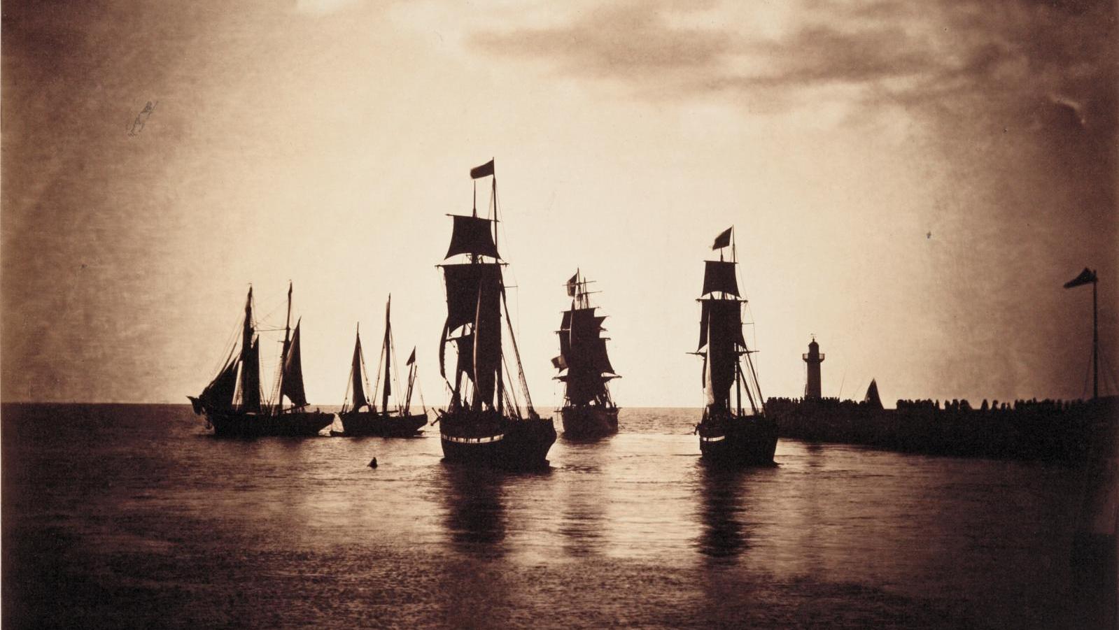 Gustave Le Gray (1820-1884), Bateaux quittant le port du Havre (navires de la flotte... Gustave Le Gray sur la vague  artistique