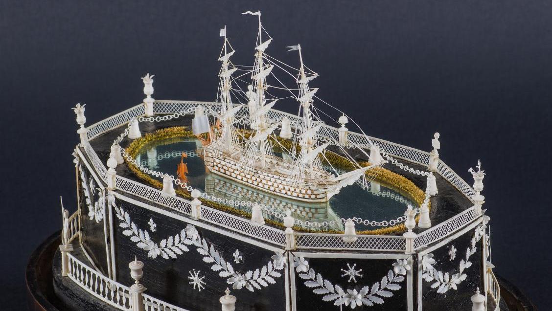 Dieppe 1814-1815, ivory model of the three-decker ship Le Royal Louis, l. 10 cm (vessel),... Aboard Le Royal Louis