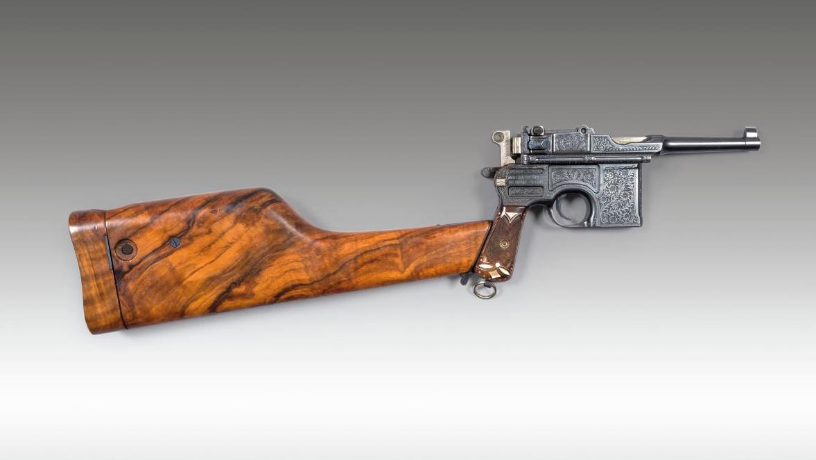 Pistolet Mauser C96 type Bolo, calibre 7 x 63, gravure d’usine, dans son étui crosse... Le pistolet à crosse Mauser, pour une plus grande précision