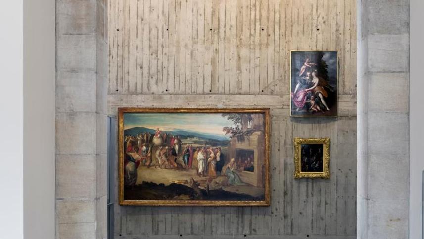 Vue intérieure du musée réaménagé par Adelfo Scaranello.  Besançon retrouve ses couleurs
