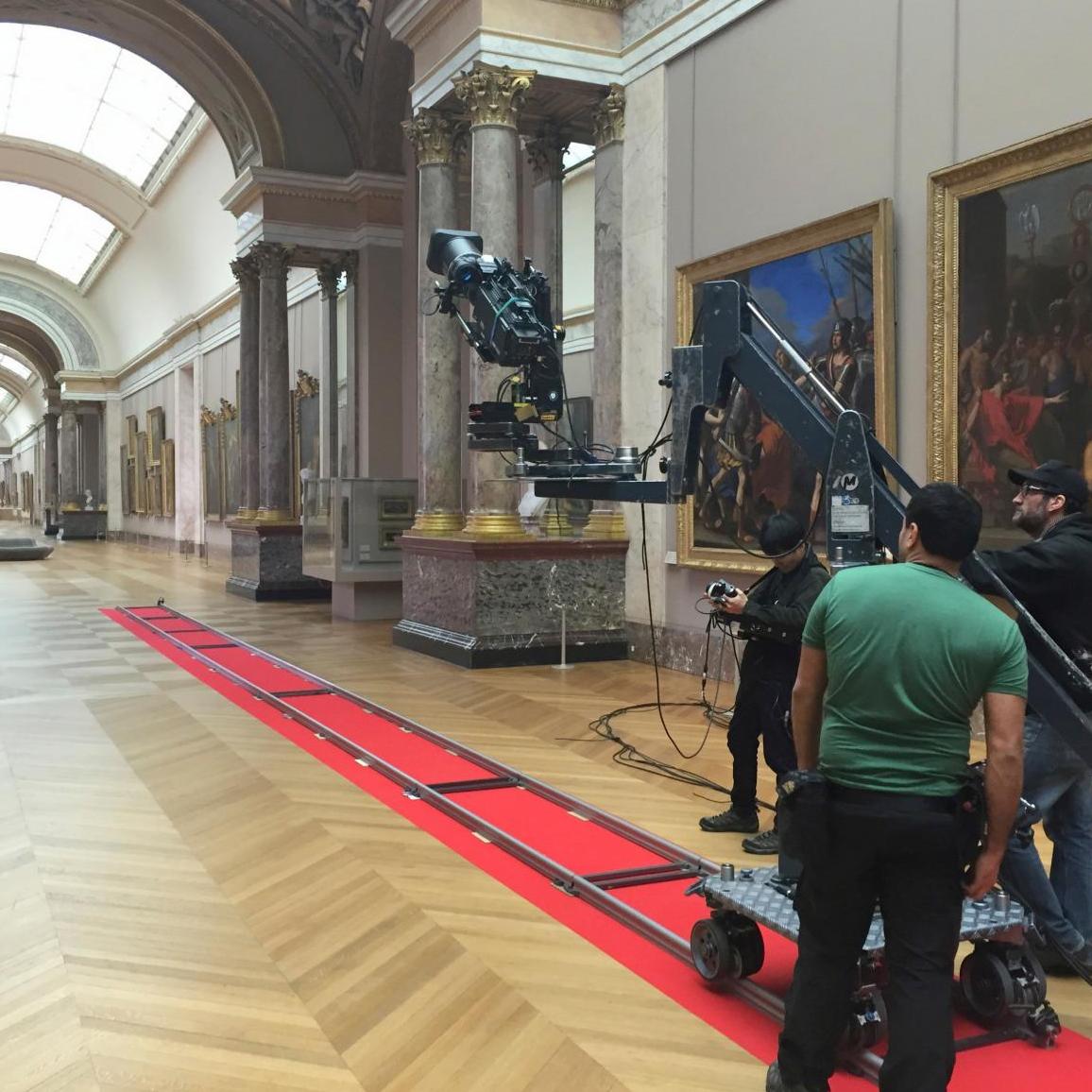 Le Louvre, star des écrans - Analyse