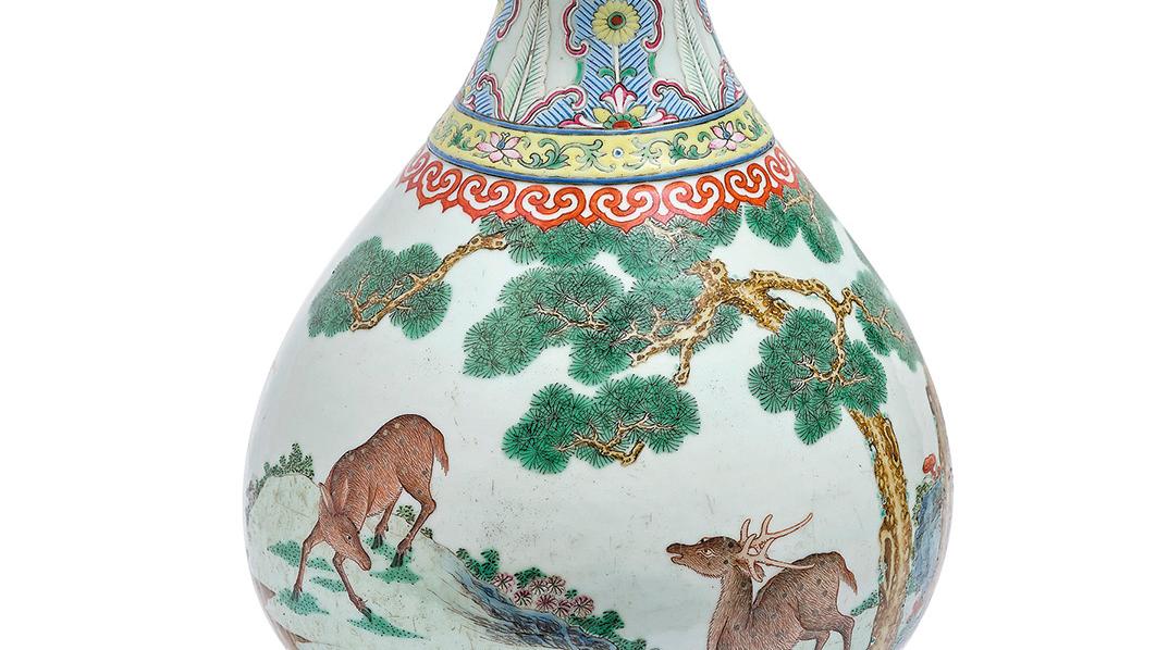 Chine, XVIIIe siècle. Vase en porcelaine «yangcai», famille rose, h. 28 cm. Adjugé :... Yangcai, la porcelaine de Chine !