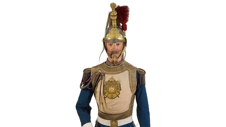 Cent-Garde mannequin (1856-1870) with complete outfit: helmet, surcote, tunic, epaulettes,... The Splendour of Napoleon III's Elite Guards