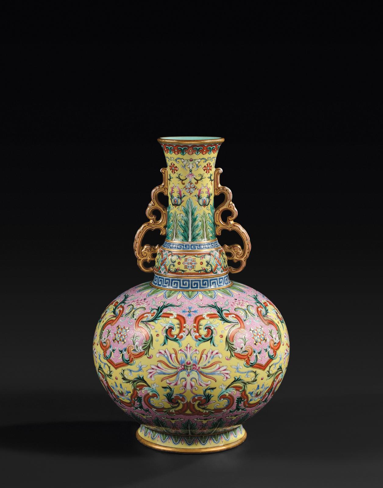 Chef-d’œuvre de porcelaine impériale chinoise