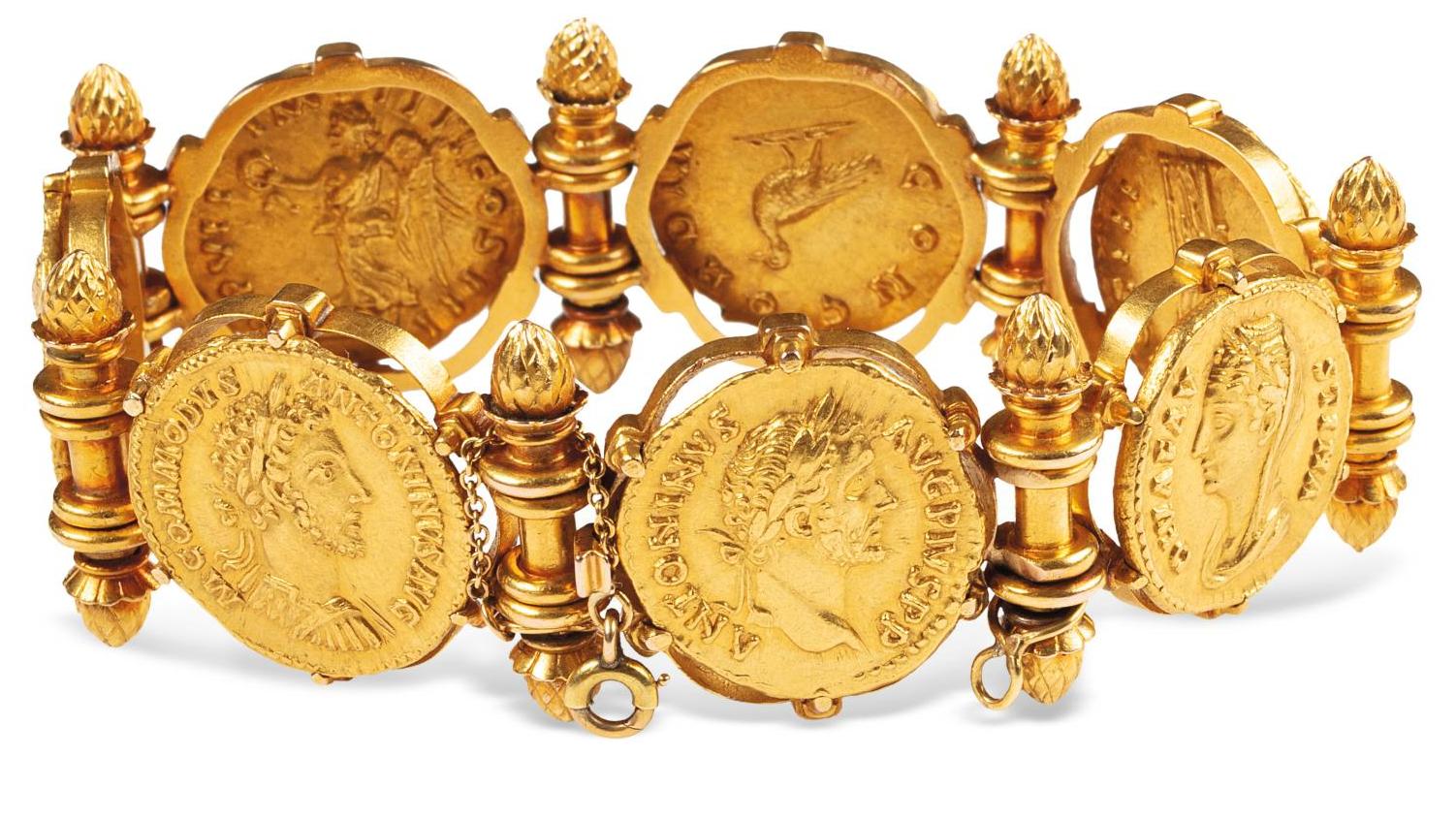 Époque romaine, dynastie des Antonins (96-192), bracelet composé de sept auréi de... Un bracelet d’aurei antiques à la gloire des Antonin