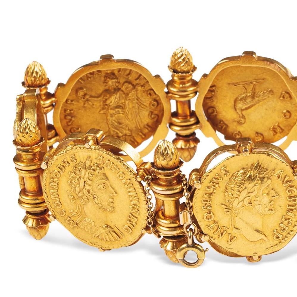 Un bracelet d’aurei antiques à la gloire des Antonin