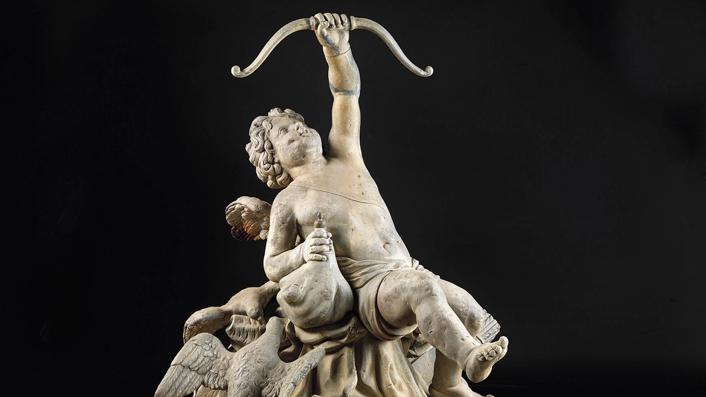 Fontaine à «l’Amour tirant à l’arc», en plomb, exécutée d’après le modèle de Louis II... Un modèle du château de Versailles