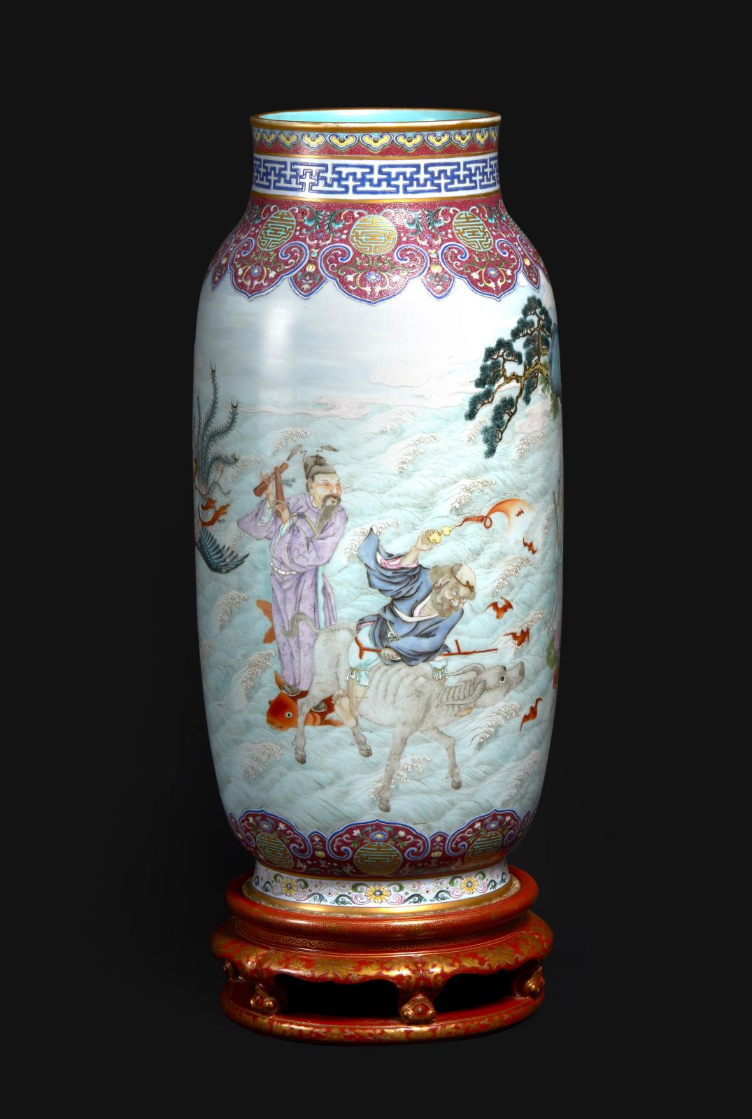 DELICATE CHINESE PORCELAIN HANDWORK CARVED EIGHT IMMORTALS VASE NR
