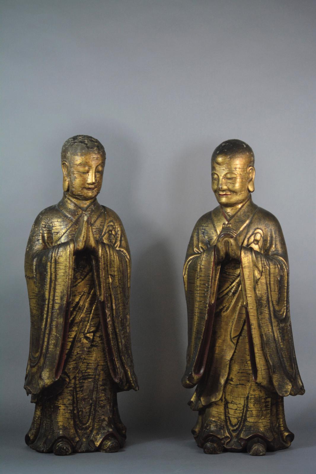 De fidèles disciples bouddhiques Ming