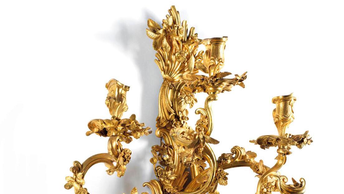 Pair of monumental gilt bronze wall lamps. Germany (?), mid-18th century, 76 x 50... Dazzling Work in the Pure Rococo Style