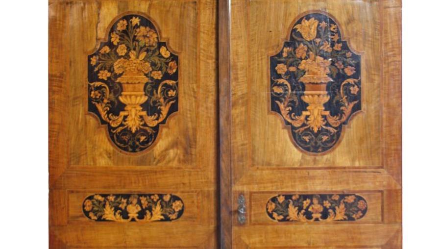Thomas Hache (1664- 1747), armoire «Aux bustes à l’antique», vers 1685-1790, fonds... Hache de père en fils, ou le grand style