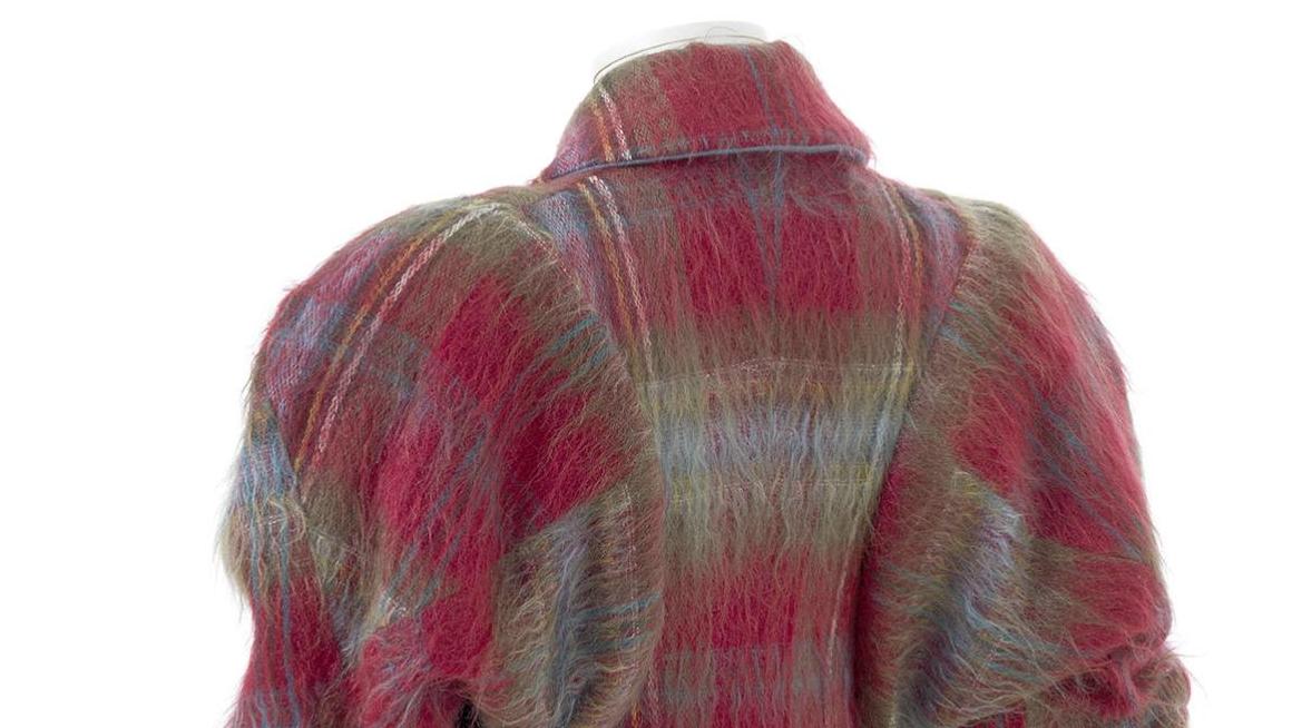 Vivienne Westwood (née en 1941), veste Lochcarron, collection «Vive la Cocotte»,... Vivienne Westwood :  la collection Lee Price au musée des Tissus