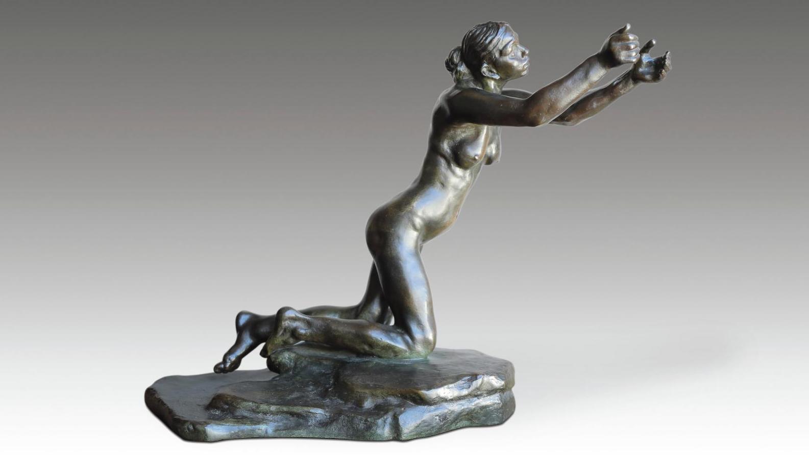 Camille Claudel (1864-1943), L’Implorante, bronze à patine brun nuancé de vert signé,... Quand Camille Claudel sculptait avec son âme
