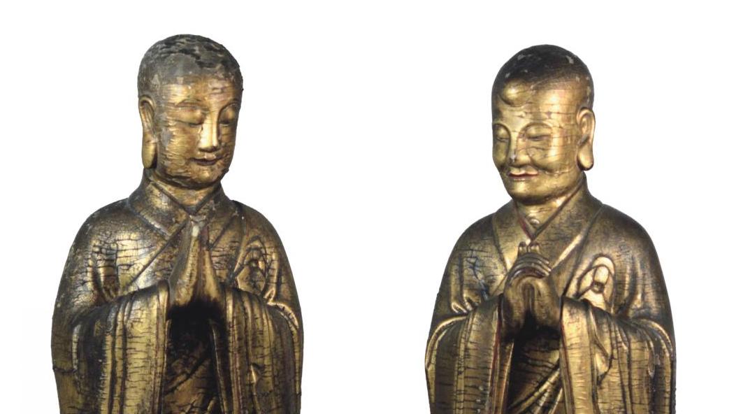 Chine, époque Ming, XVIe-XVIIe siècle. Sculptures d’Ananda et Kasyapa en bois laqué... Disciples et divinités bouddhiques, de la Chine au Tibet