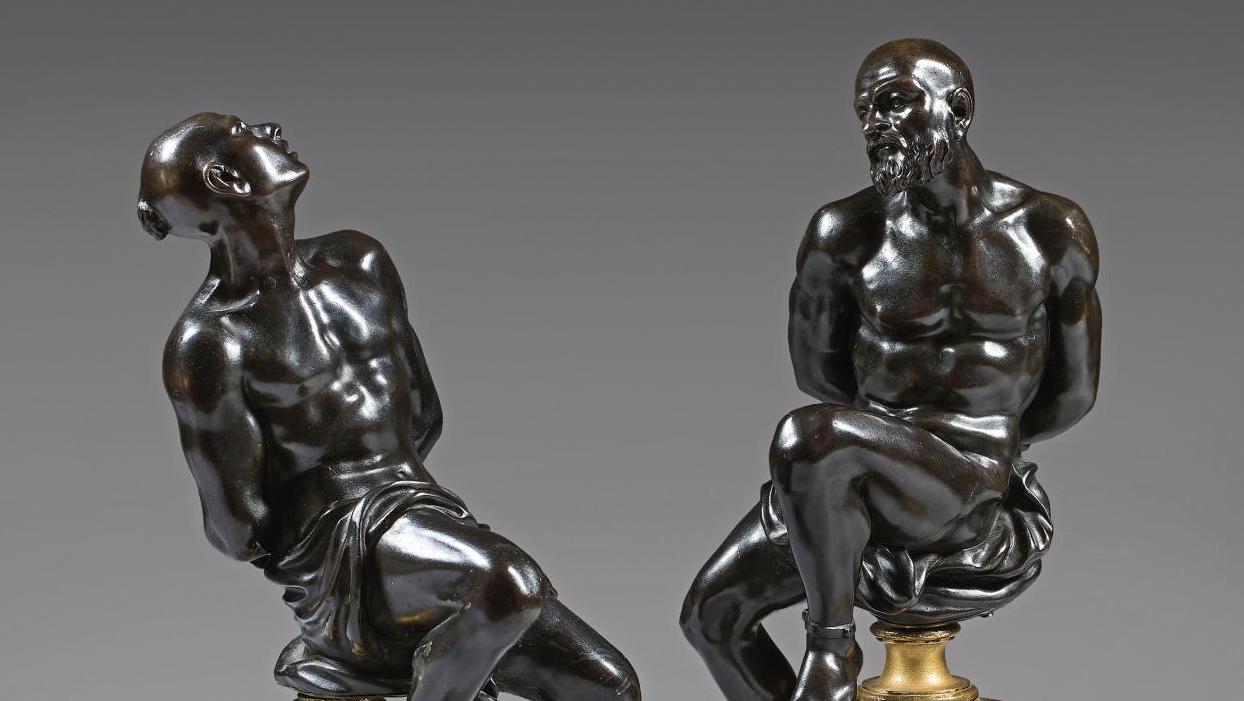 XVIIIe siècle, d’après Pietro Tacca (1577-1643), paire de figures en bronze ciselé... Deux Maures enchaînés d’après Pietro Tacca 