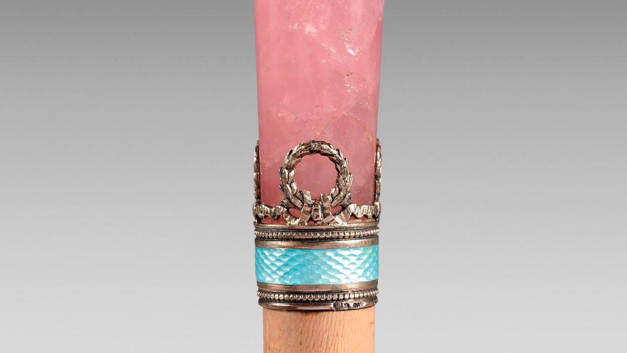 Silk umbrella, with birchwood handle and rose quartz pommel with the monogram "E"... Mementos of an Empress