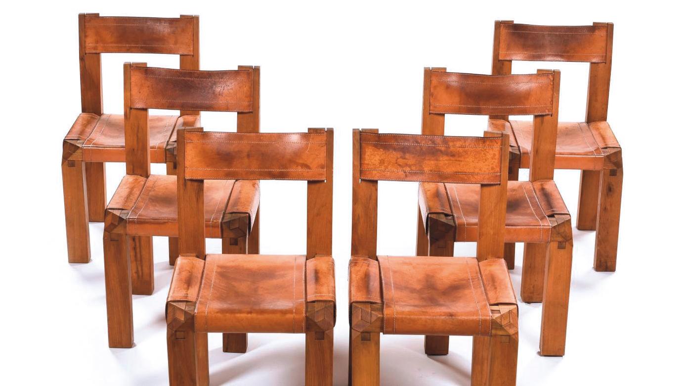 Pierre Chapo (1927-1987), suite de six chaises, variantes du modèle S11, orme massif... Un design radical par Chapo et Perriand
