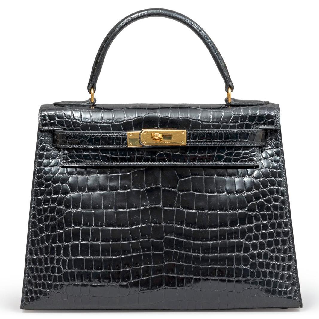 Timeless Chic of a Hermès Kelly Bag - Lots sold