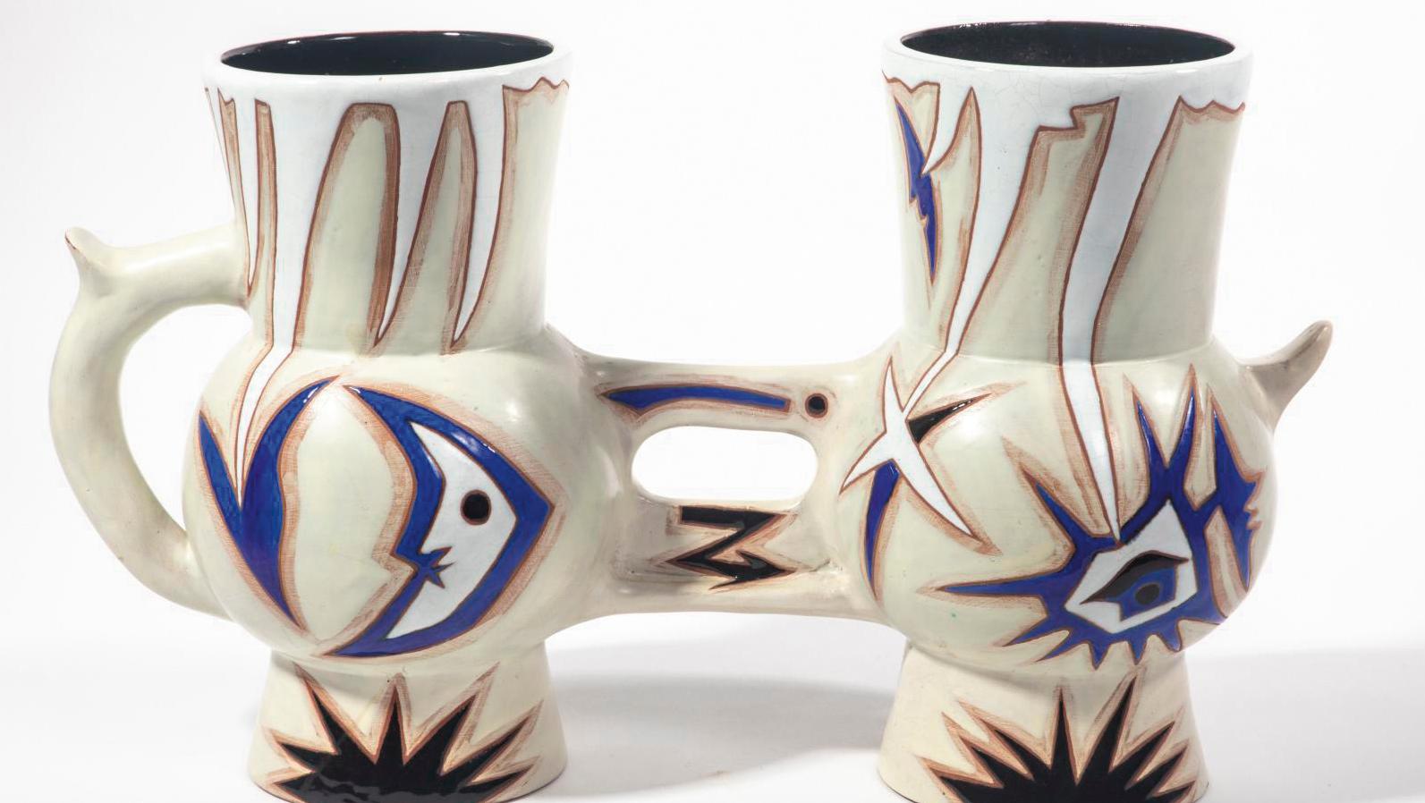 4 032 € Jean Lurçat (1892-1966) et Sant Vicens, vase double pansu à décor stylisé... Cote : Lurçat met la main à la pâte