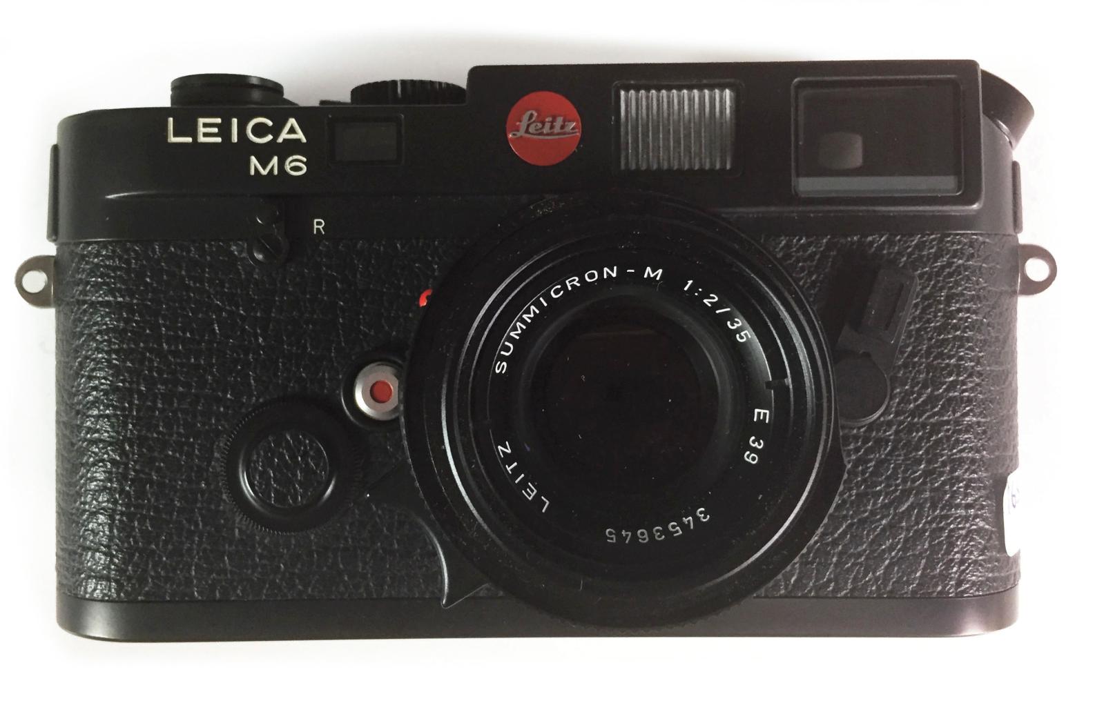 Dans l’objectif d’un Leica