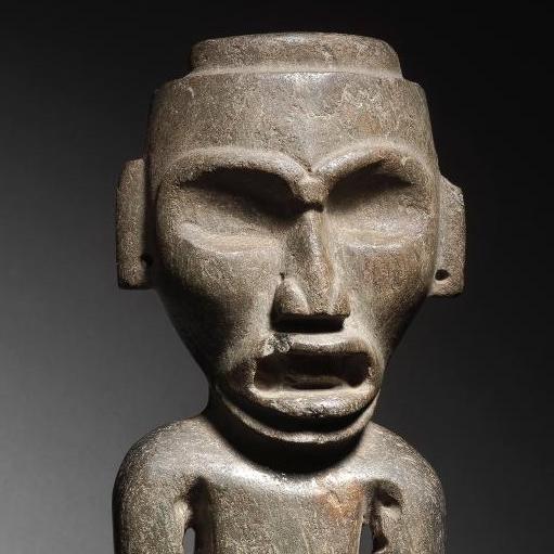 Une idole précolombienne et préclassique - Zoom