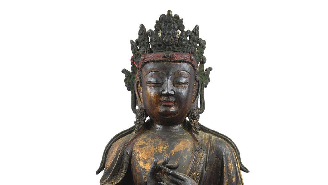 XVIe siècle. Sujet sino-tibétain en bronze anciennement laqué et doré représentant... Bronzes sino-tibétains