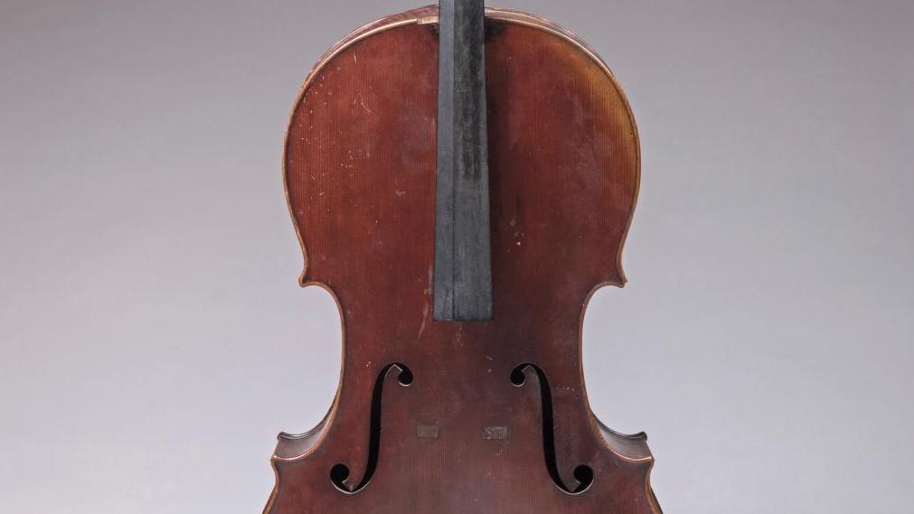 Auguste Sébastien Bernardel, dit Bernardel père (1798-1870), violoncelle, 1844, étiquette... Au son d’un violoncelle de Bernardel Père