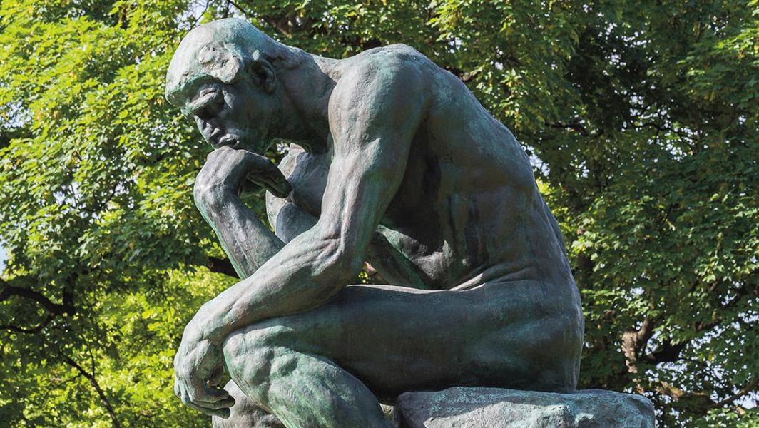 Le Penseur, dans le jardin du musée Rodin. Agence photographique du musée Rodin/Jérôme... Rodin, son musée, ses bronzes