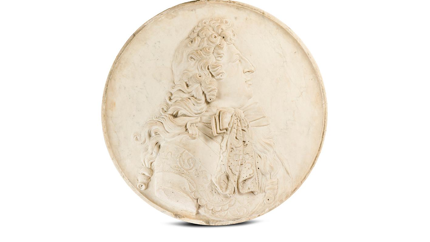 Atelier de Pierre Puget (1620-1694), Portrait de profil du roi Louis XIV, médaillon... Louis XIV par  l’atelier de Pierre Puget 