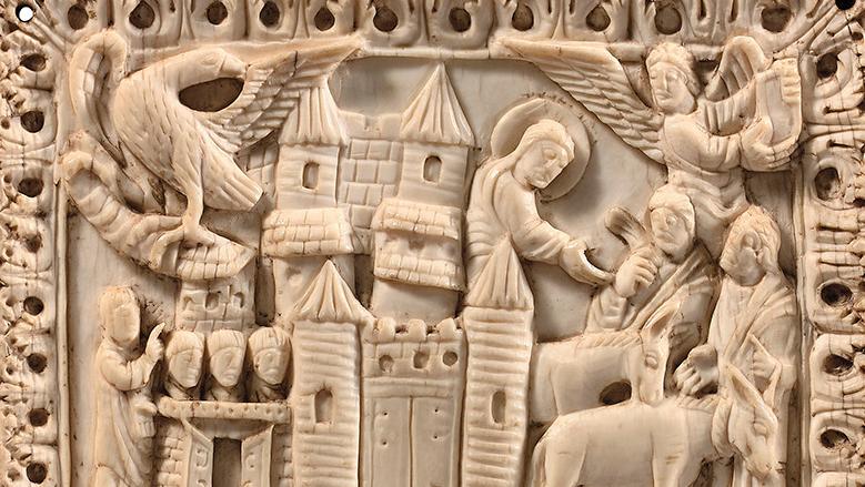 Une plaque de reliure en ivoire sculpté d’époque carolingienne a été adjugée 3 602 400 €... Alerte ivoire en Europe