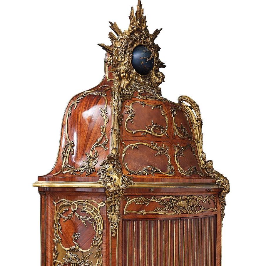 Avant Vente - Un cartonnier de style Louis XV 
