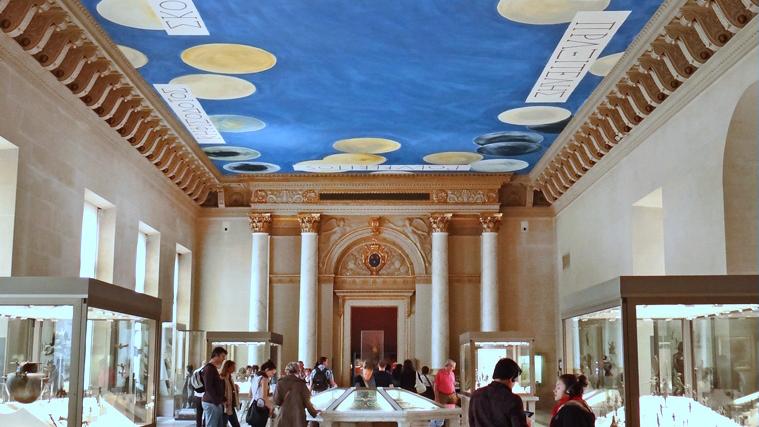 © Commons Wikimedia The Louvre and Cy Twombly: The Ceiling of Discord