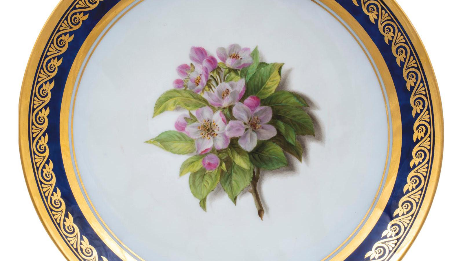 Manufacture Royale de Sèvres, 1825-1826, six hard porcelain plates from the Duchesse... The Duchesse de Berry’s Porcelain Orchard by Sèvres