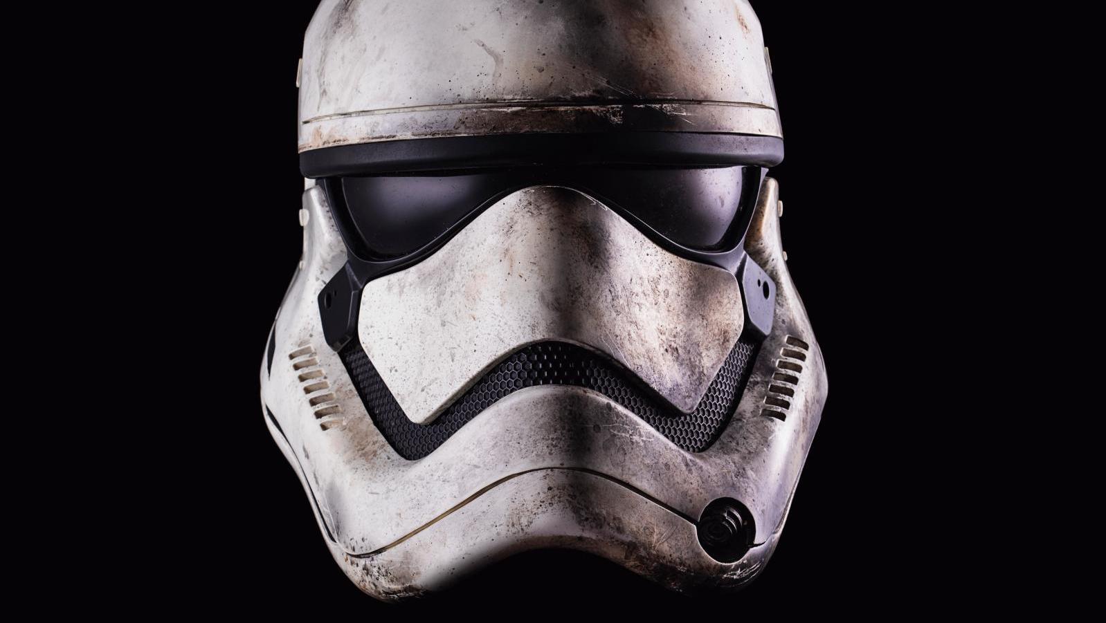 Casque original des Stormtroopers du film Star Wars : Le Réveil de la Force, 2015,... Joyaux de la pop culture 