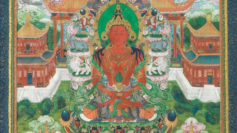 Chine, début du XXe siècle. Thangka d’Amitayus à l’encre et couleurs sur soie, 128 x 74 cm.... À la gloire des thangka