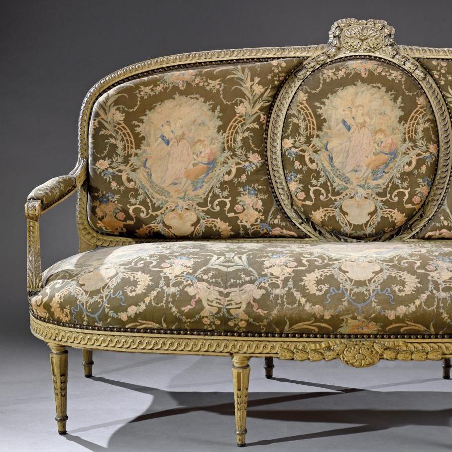 Opulent style Louis XVI