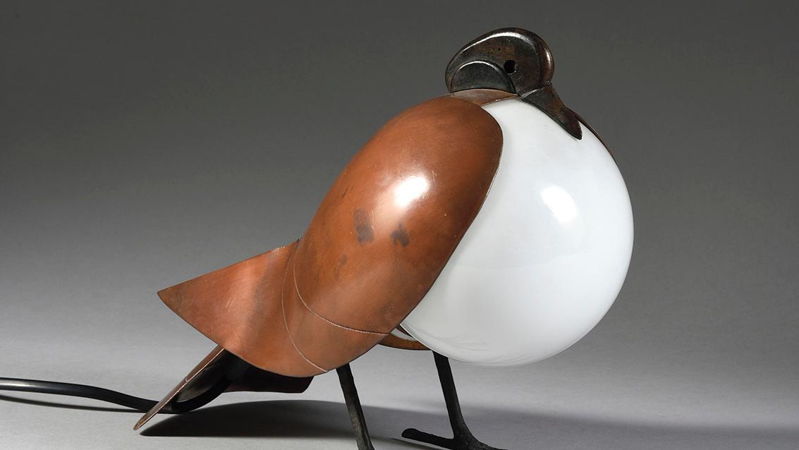 François-Xavier Lalanne (1927-2008), lampe Pigeon, modèle créé en 1991, édition Artcurial,... Un pigeon de François-Xavier Lalanne