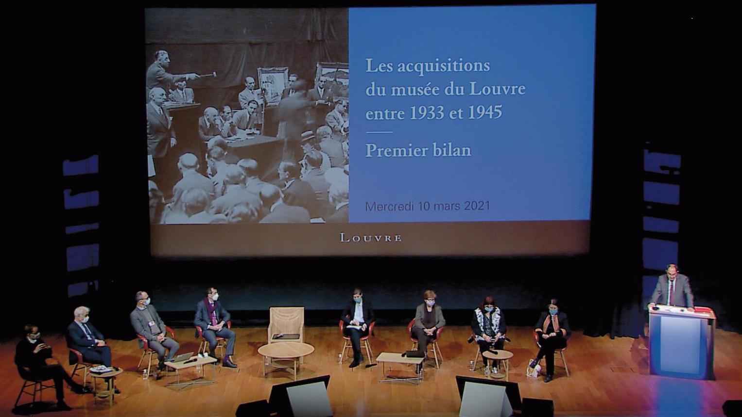 Jean-Luc Martinez, au pupitre, lance le colloque. Louvre : les leçons d’un colloque sur les acquisitions faites durant la période nazis