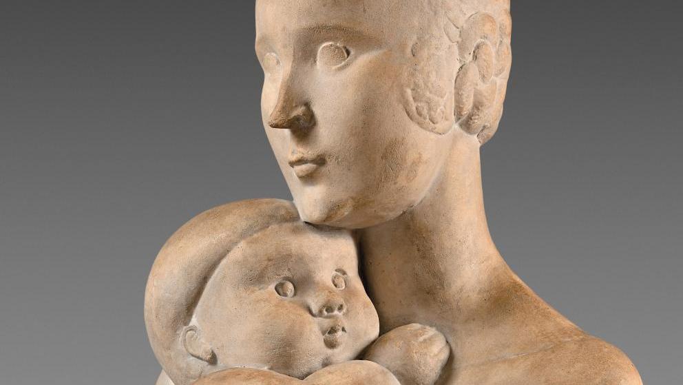 Chana Orloff (1888-1968), Maternité, 1924, épreuve ancienne en ciment lissé, 63,5 x 37,1 x 31,5 cm.... Chana Orloff pour Jean Paulhan